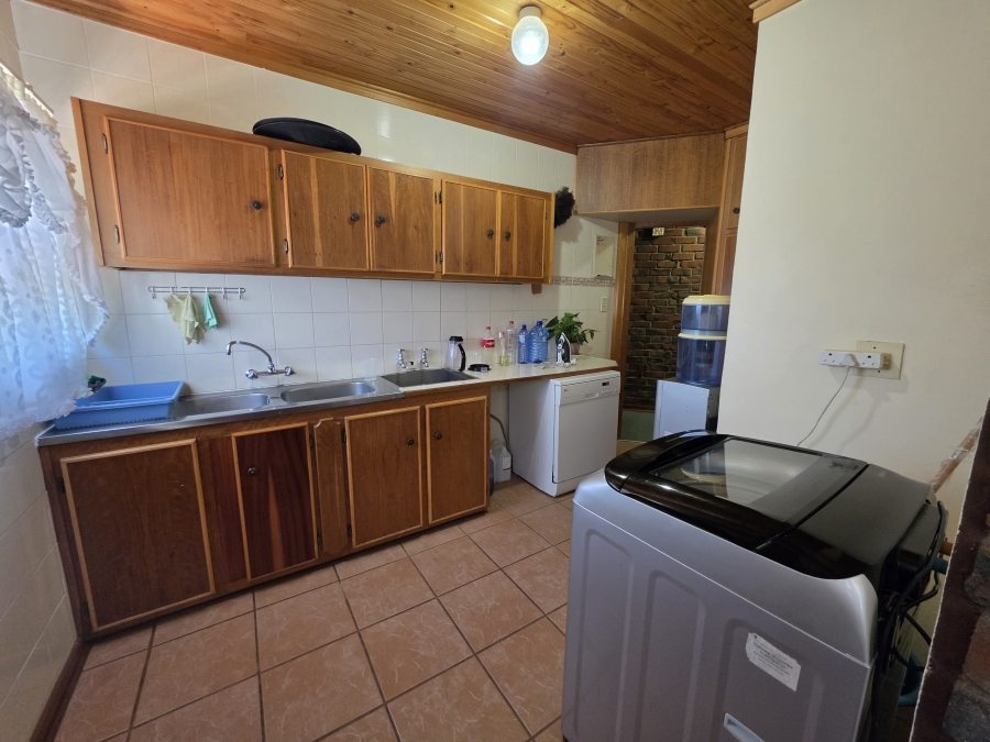 4 Bedroom Property for Sale in Pellissier Free State